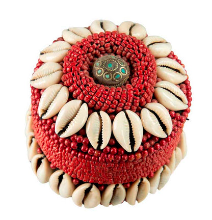 Boîte À Bijoux Tibétaine Avec Cauris Et Perles Rouges – Artisanat Traditionnel