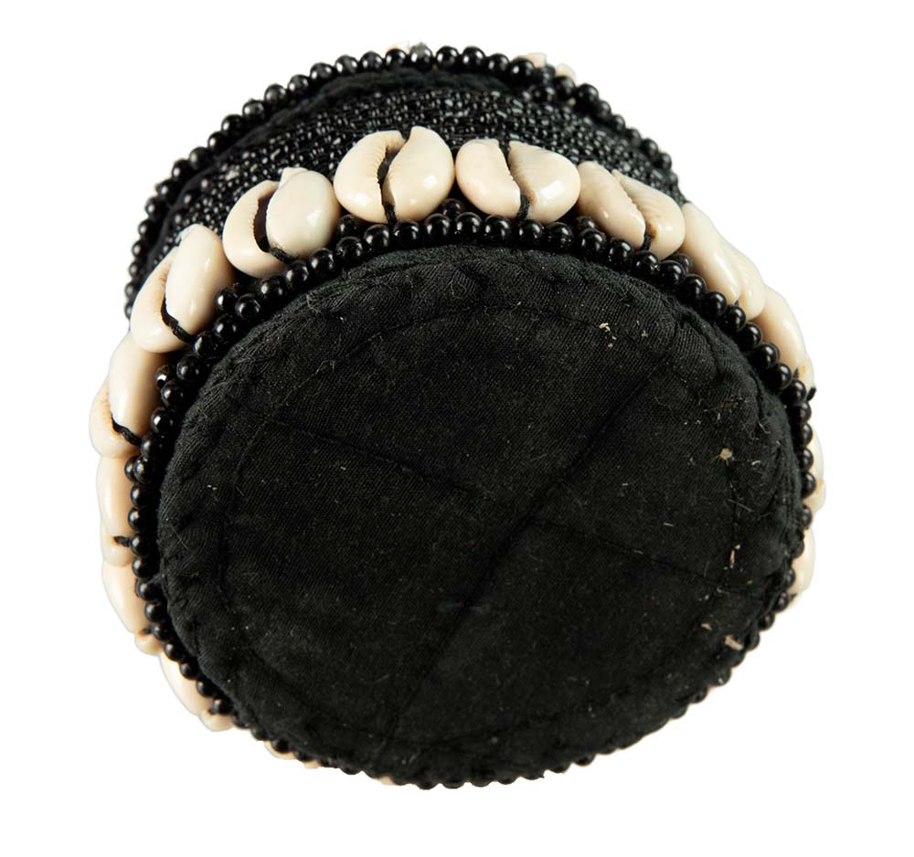 Boîte À Bijoux Tibétaine Avec Cauris Et Perles Noires – Artisanat Traditionnel