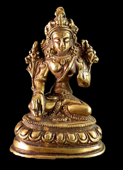 Statue Tara Blanche en Laiton Doré – Artisanat Bouddhiste Tibétain du Népal