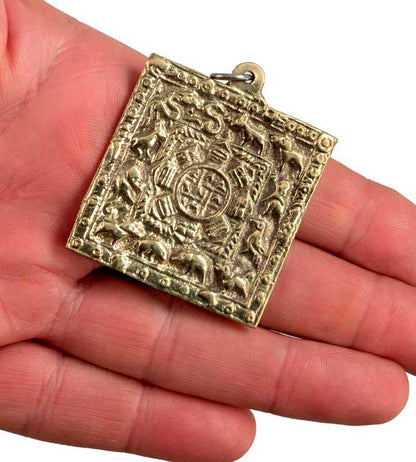 Thogchag Srid-Pa Ho – Amulette Bouddhiste Tibétaine en Laiton