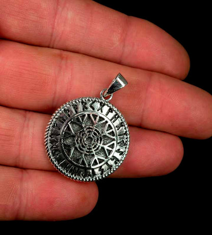 Pendentif Vegvísir en Argent Massif 925 - Viking