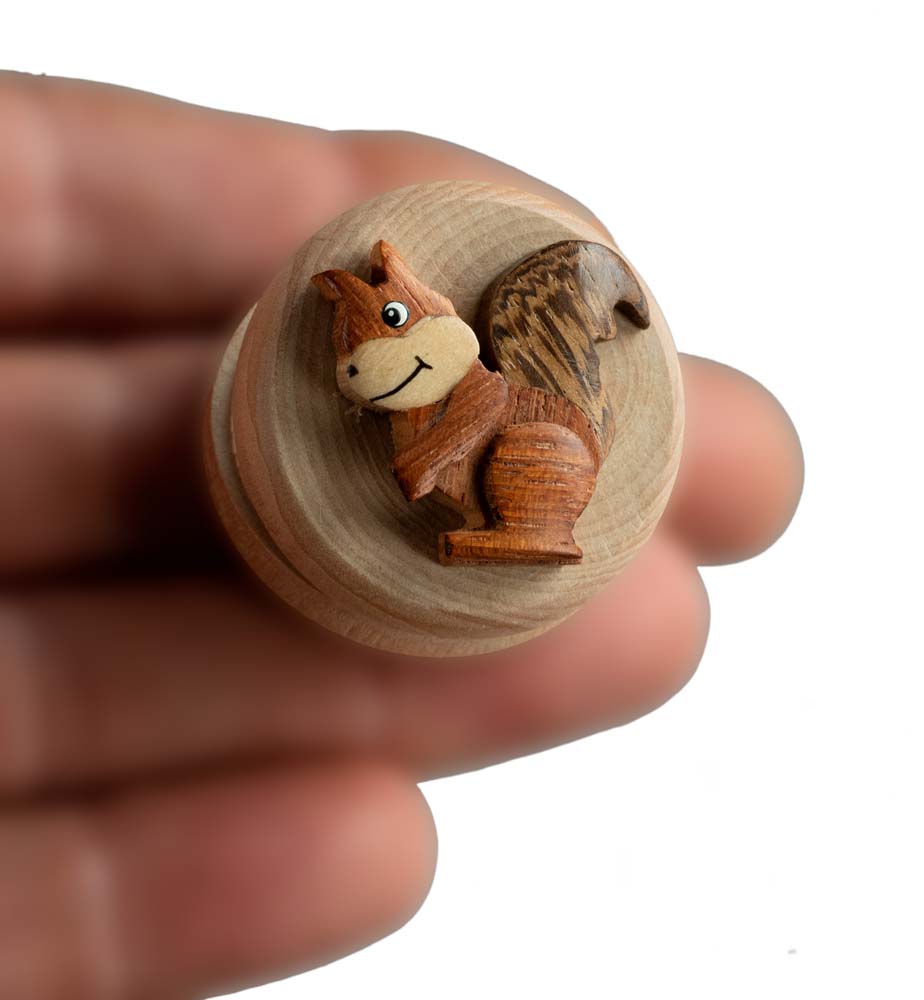 Animal Magnet Écureuil en Bois