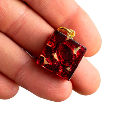 Pendentif Carré en Verre de Murano – Bijou Italien Authentique et Unique