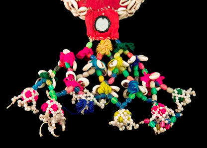 Anneau de tête avec cauris Ø 15,5 cm – accessoire traditionnel de portage népalais Newar