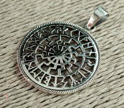 Pendentif Soleil Noir Odin en Argent Massif 925 - Viking