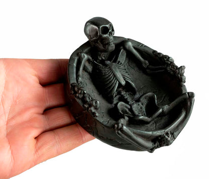 Cendrier Tête De Mort Squelette En Résine – Décoration Gothique Artisanale Du Népal