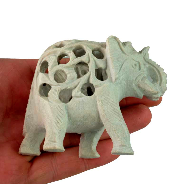Statuette Éléphant en Pierre Stéatite – Artisanat Indien