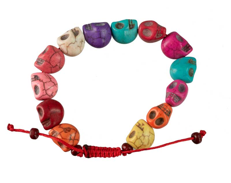 Bracelet tibétain perles tête de mort en howlite multicolore reconstituée – Bijou spirituel artisanal népalais
