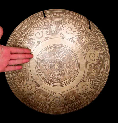 Gong Tibétain Bouddhiste Double Vajra Gravé du Népal