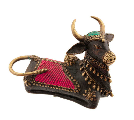 Statue Vache Sacrée Nandi Dhokra – Art Tribal Bastar Orissa en Laiton