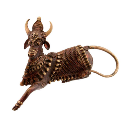 Vache Sacrée Nandi Dhokra – Statue en Laiton, Art Tribal du Bastar Inde