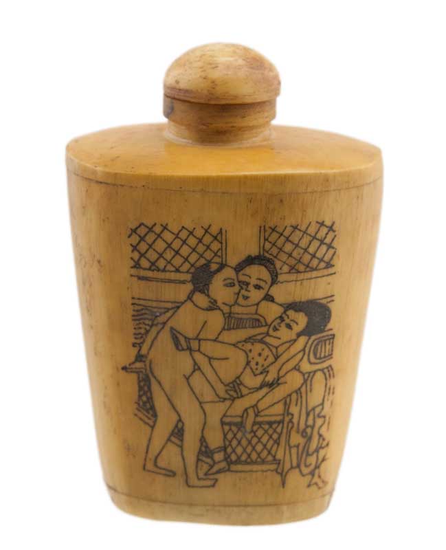 Ancienne Tabatière Kamasutra – Fiole à Tabac Artisanale du Népal