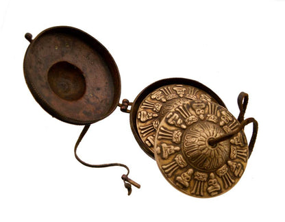 Grandes Tingsha Tibétaines – Cymbales Bouddhistes en Bronze Ø 10 cm avec Étui en Cuivre