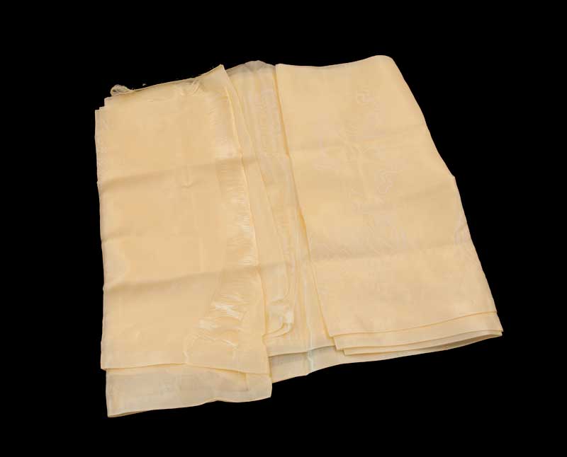 Khata Khada écharpe de félicité tibétaine ocre – écharpe rituelle bouddhiste en soie