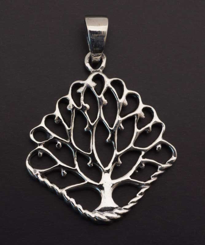 Pendentif Arbre de Vie celtique en argent 925 – Bijou ethnique artisanal symbole d’équilibre