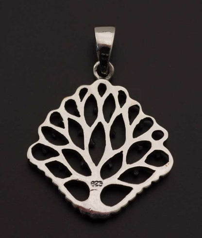 Pendentif Arbre de Vie celtique en argent 925 – Bijou ethnique artisanal symbole d’équilibre