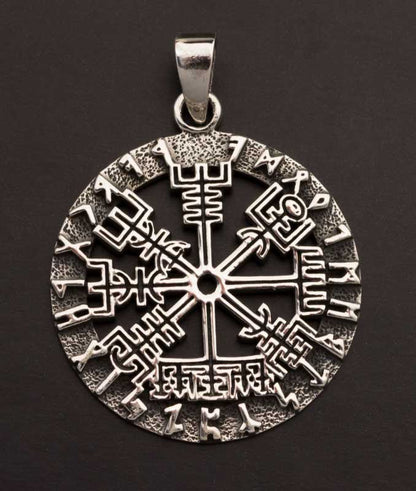 Pendentif Viking Vegvísir et Runes en Argent 925