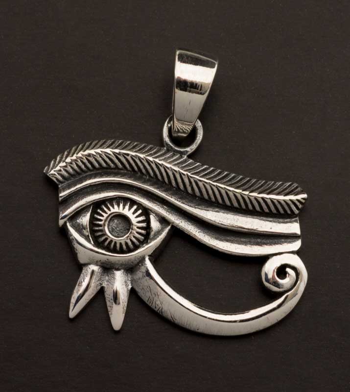 Pendentif Œil d’Horus en argent 925 – Éveil de l’intuition et symbolisme ancien