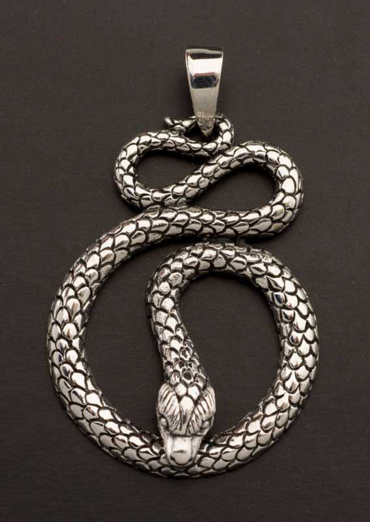 Pendentif tibétain serpent cobra en argent massif 925 – Bijou protecteur artisanal