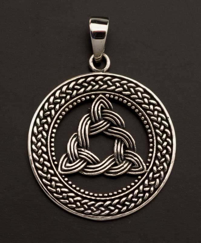 Pendentif celtique Triquetra – nœud d’éternité en argent massif 925