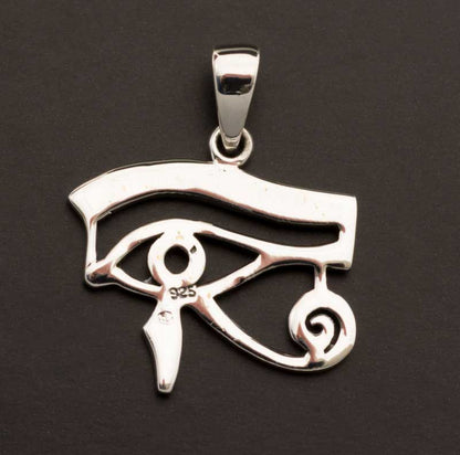 Pendentif Œil d'Horus en argent 925 – Symbole de spiritualité et d'élégance