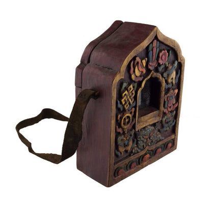 Ghau tibétain – autel votif de voyage Chenrezig en bois sculpté