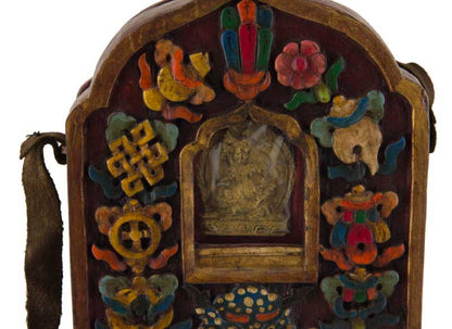 Ghau tibétain – autel votif de voyage Gourou Rinpoché en bois sculpté