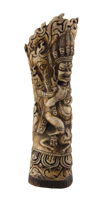 Figure Vase-Sceau Traditionnel Tibétain en Os de Bovin Sculpté