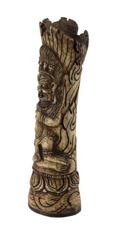 Figure Vase-Sceau Traditionnel Tibétain en Os de Bovin Sculpté