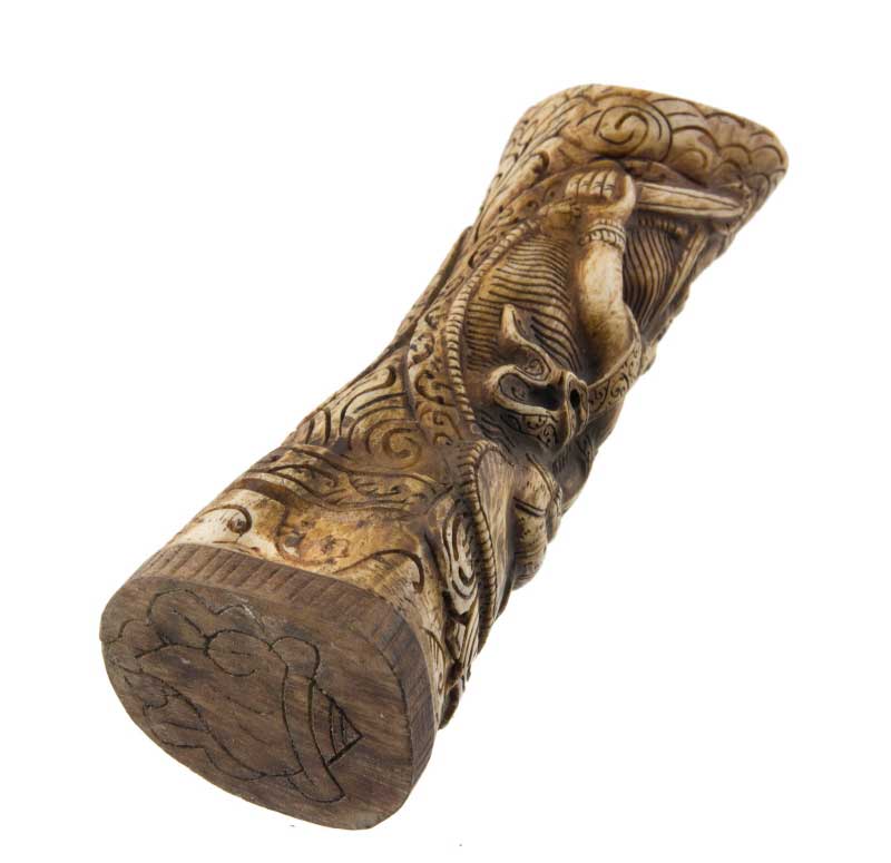 Figure Manjushree – Vase Sceau Tibétain en Os de Bovin Sculpté