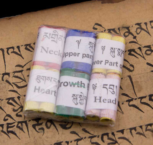Kit de Rouleaux de Mantra Tibétains pour Consécration de Statue Bouddhiste – Rituel de Bénédiction