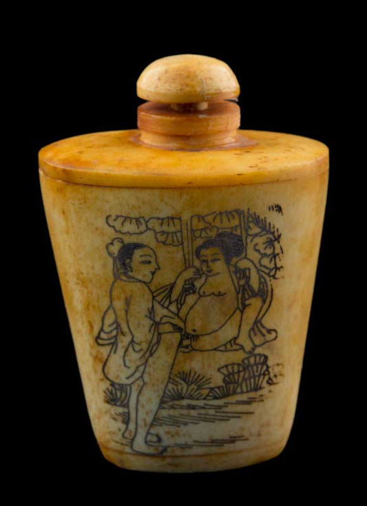 Tabatière Chinoise Kamasutra En Os de Bœuf – Flacon à Tabac à Priser Artisanal