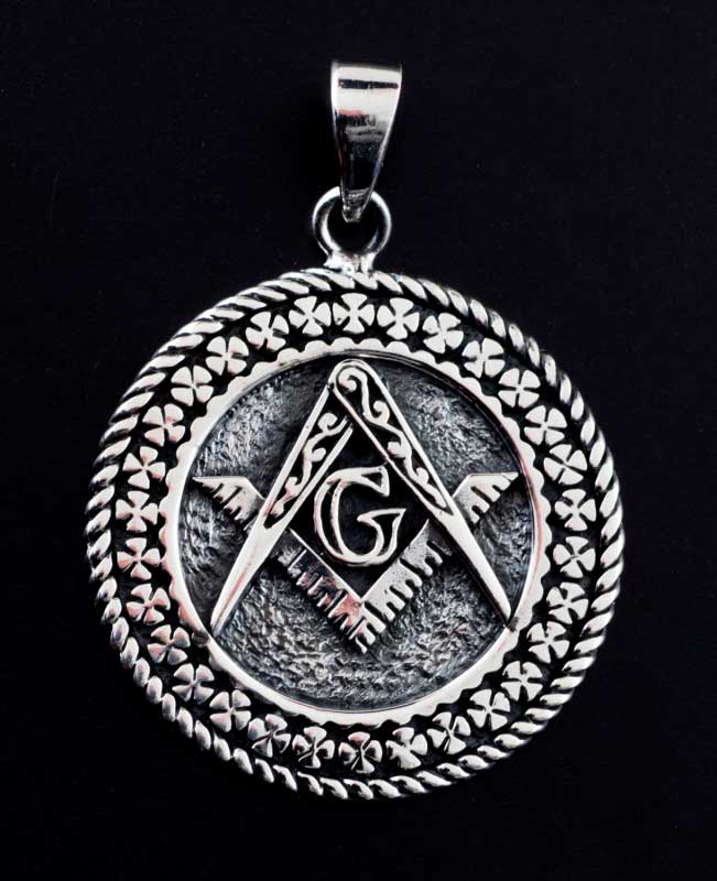 Pendentif Maçonnique en Argent 925 – Essence de Fraternité et Géométrie Sacrée