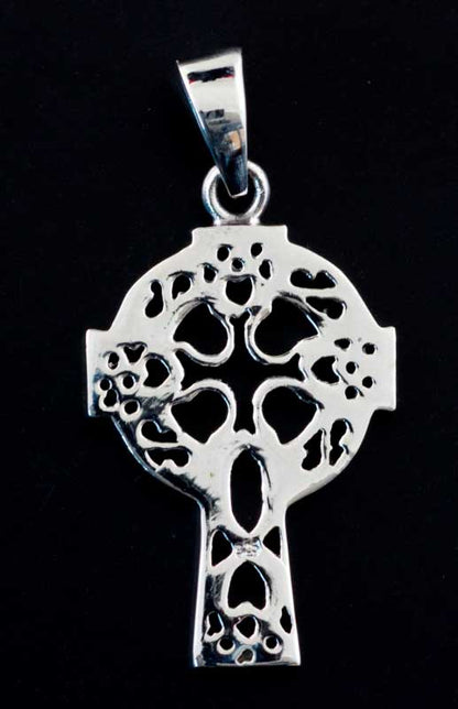 Pendentif croix celtique irlandaise Saint-Patrick en argent 925 – Symbole d’amour et d’héritage celte