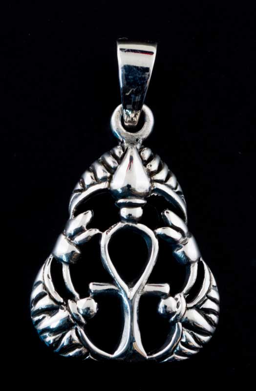 Pendentif Déesse Isis et Croix de Vie Ankh en argent 925 – Bijou de l'Égypte ancienne