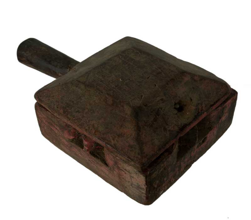 Grande Boîte À Tikka Ancienne En Bois Sculpté – Artisanat Populaire Indien
