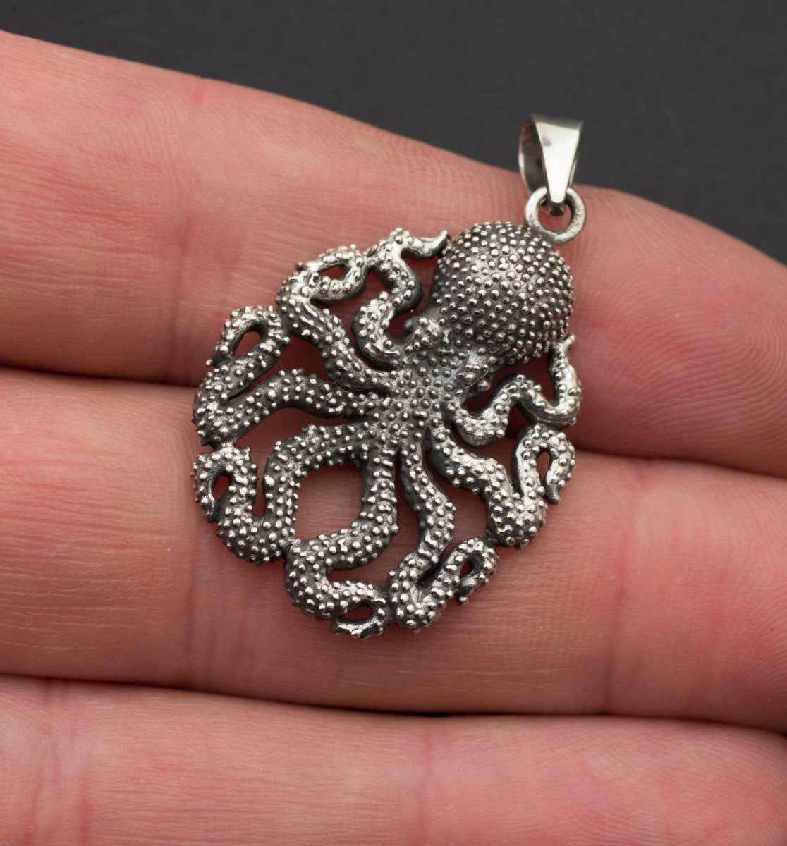 Pendentif pieuvre Viking en argent massif 925 – bijou nordique symbolique