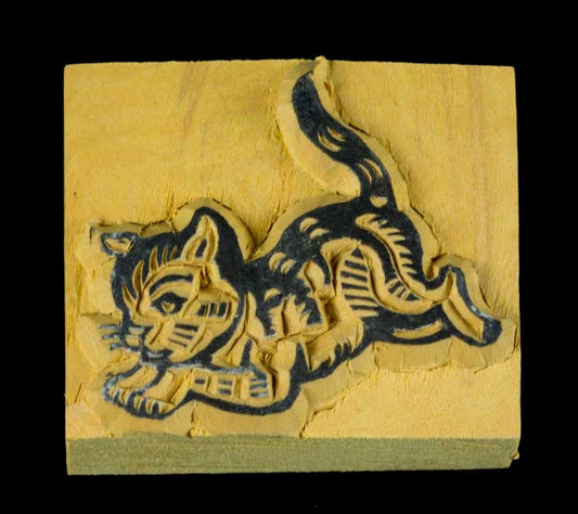 Tampon Encreur En Bois Sculpté – Motif Chat Mistrigri