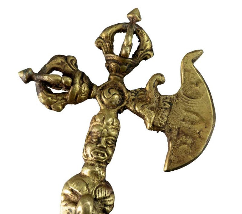 Phurba Parashu – dague rituelle bouddhiste tantrique en laiton (Népal)