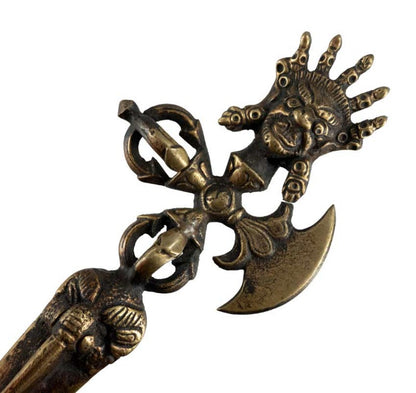 Phurba Parashu – dague rituelle du bouddhisme tantrique en laiton (Népal)