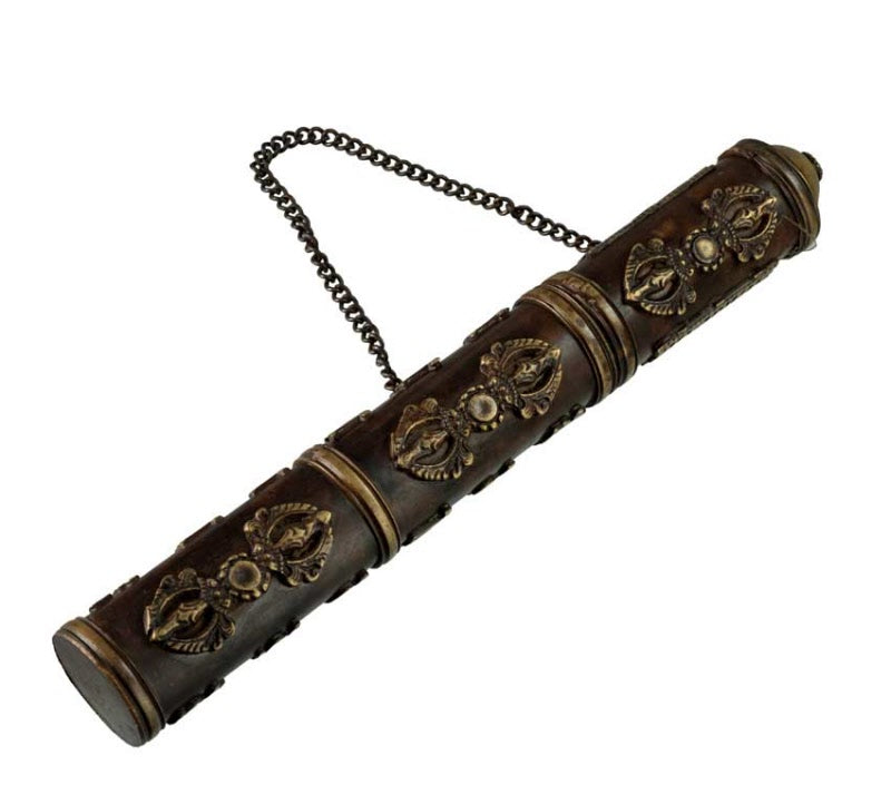 Étui à encens tibétain en cuivre et laiton – porte-bâtonnets décoré du Vajra et de mantras