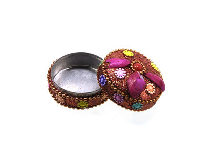 Petite Boîte Décorative Rose En Métal – Artisanat Indien