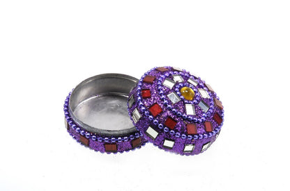 Petite Boîte Décorative Violette en Métal – Artisanat Indien