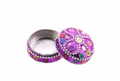 Petite Boîte Décorative Violette en Métal – Artisanat Indien