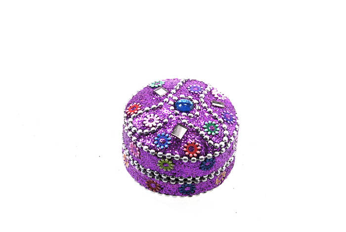 Petite Boîte Décorative Violette en Métal – Artisanat Indien