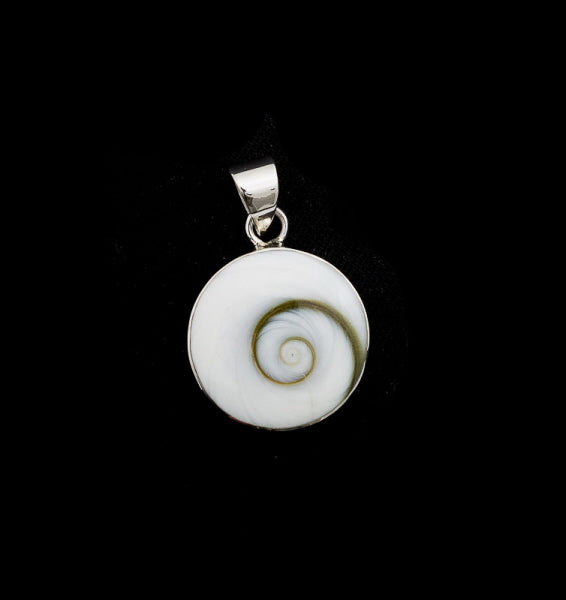 Pendentif Œil De Sainte Lucie Ou Œil De Shiva En Coquillage Et Argent Massif 925