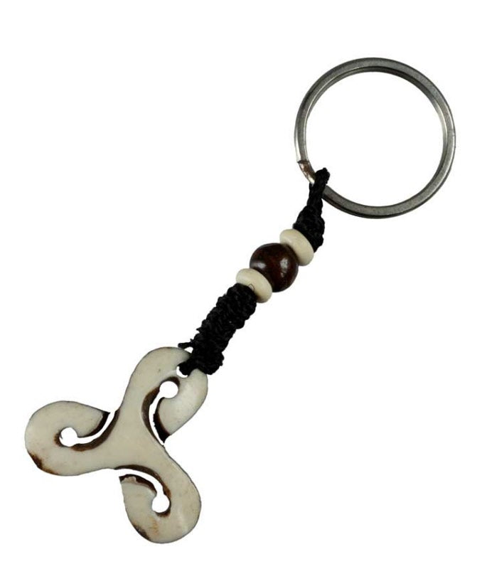 Porte-Clés Triskell Artisanal en Os de Bovin – Artisanat du Népal