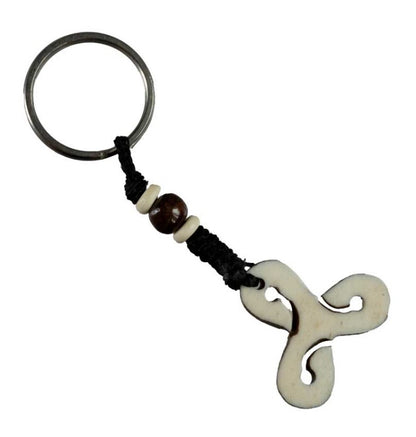 Porte-Clés Triskell Artisanal en Os de Bovin – Artisanat du Népal