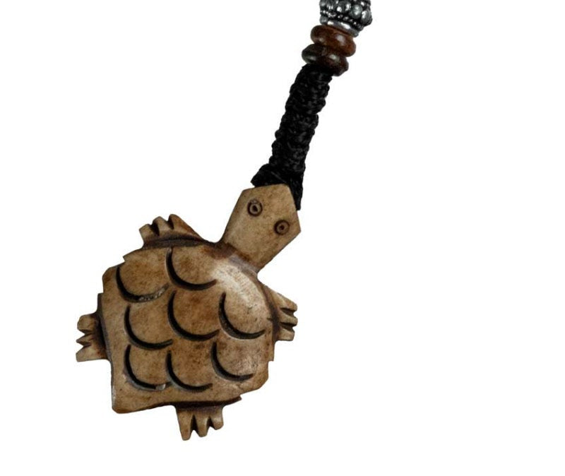 Porte-Clés Tortue Artisanal en Os de Bovin – Artisanat Traditionnel du Népal