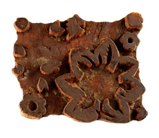Tampon Indien en Bois Batik Ancien – Motif Floral et Décoration